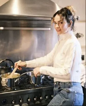 Lily James OnlyFans Leaked Free Thumbnail Picture - #dbJfT46jOU