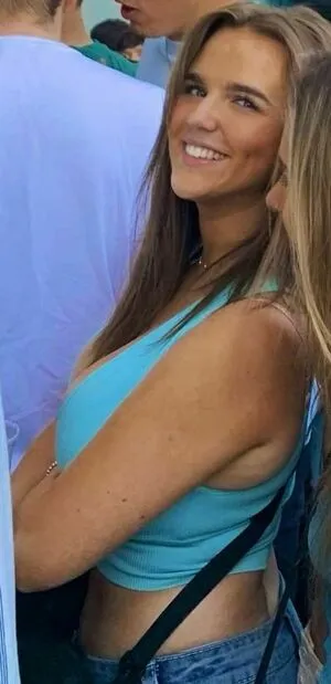 Lily Logan OnlyFans Leaked Free Thumbnail Picture - #56BLYKyFce