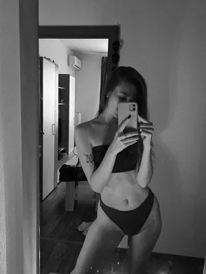 Lily Mint OnlyFans Leaked Free Thumbnail Picture - #k7zygMusaU
