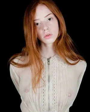 Lily Newmark Thumbnail Picture