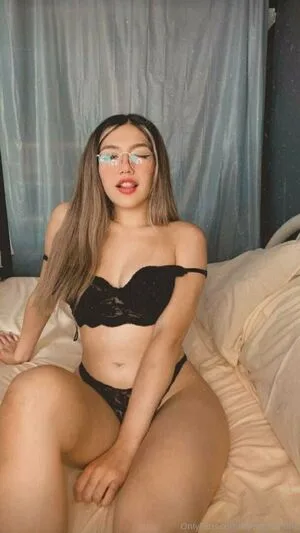 Lily Rabbit OnlyFans Leaked Free Thumbnail Picture - #a6IB7VABCN