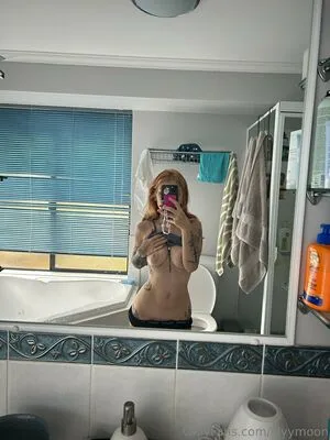 Lilyymoon OnlyFans Leaked Free Thumbnail Picture - #0YMtpbcAg8