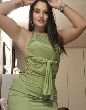 Linda De Sousa Abreu Thumbnail Picture