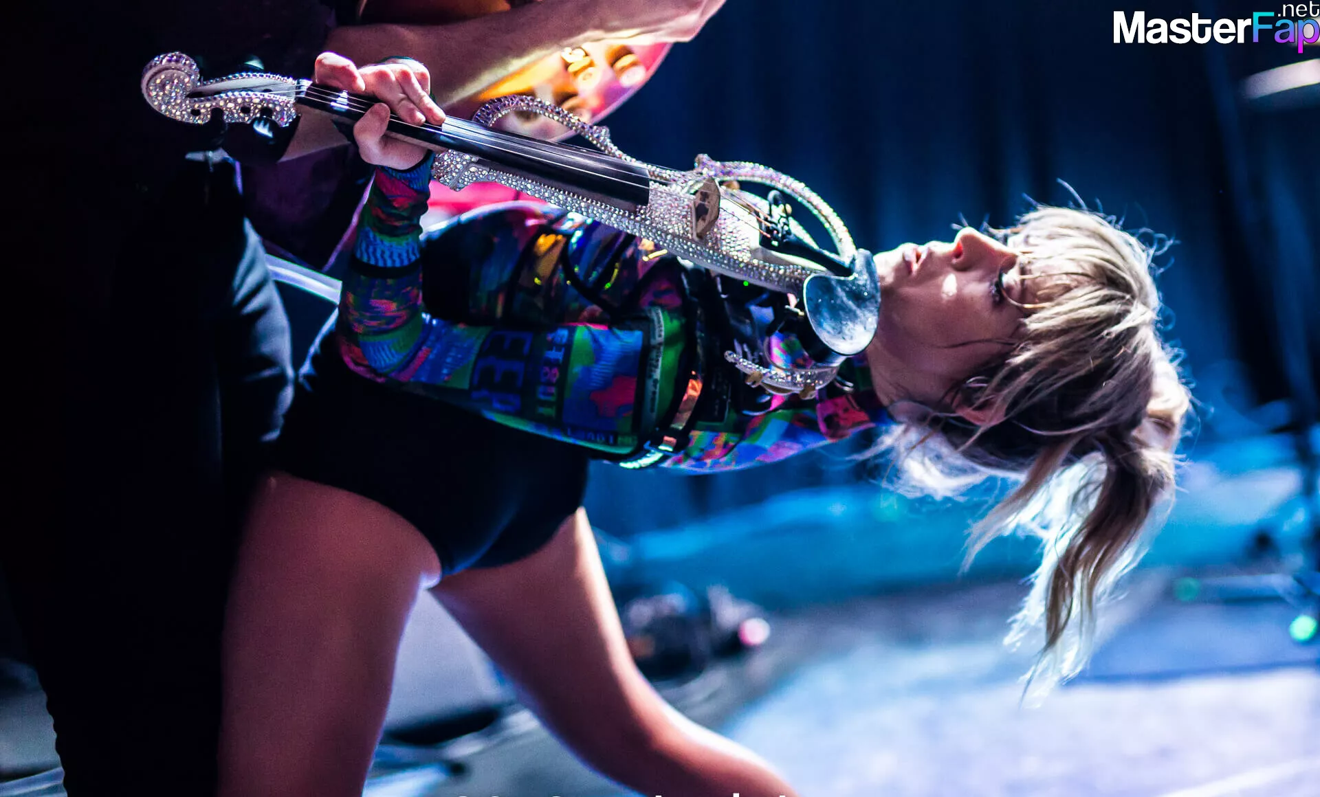 Lindsey Stirling Nude OnlyFans Leak Picture 2EBCHWSvtu | MasterFap.net