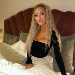 Line Sofie OnlyFans Leaked Free Thumbnail Picture - #c7jFtvc9Yo