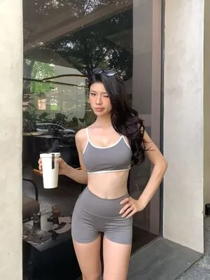 Lingdfg OnlyFans Leaked Free Thumbnail Picture - #9Gy6yBzId2