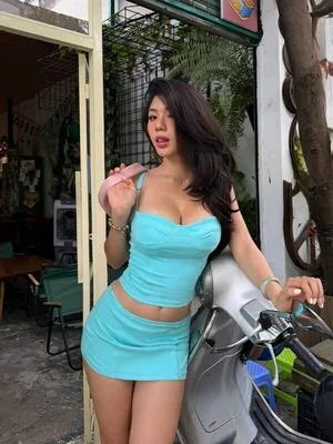 Lingdfg OnlyFans Leaked Free Thumbnail Picture - #U190b20cca
