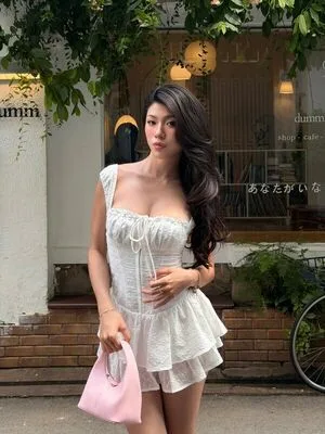 Lingdfg OnlyFans Leaked Free Thumbnail Picture - #UiI037Rt1B