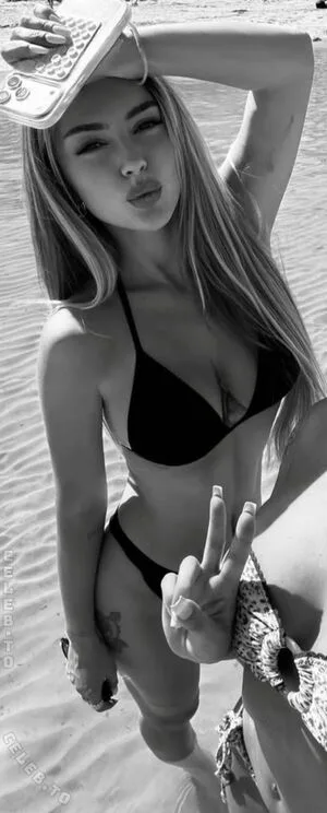 Linuschka OnlyFans Leaked Free Thumbnail Picture - #6Cs49ASTcJ