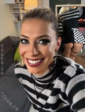 Lisa Luchs OnlyFans Leaked Free Thumbnail Picture - #IvQVjKj2jF