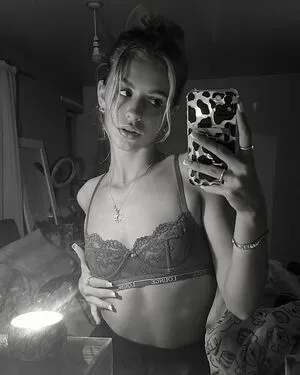 Lisa Price Thumbnail Picture