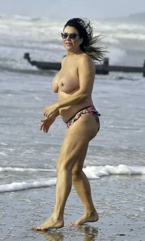 Lisaappleton Thumbnail Picture