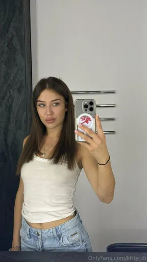 Lisabecker OnlyFans Leaked Free Thumbnail Picture - #R4ChE9ulr1