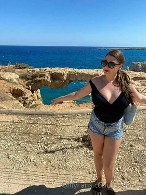 Lisaharvey Thumbnail Picture