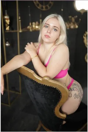 Lisalizlizochek Thumbnail Picture