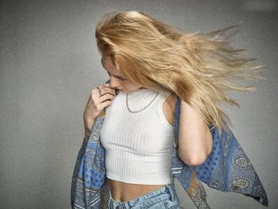 Lisaxptc OnlyFans Leaked Free Thumbnail Picture - #MpxMOxoFwh