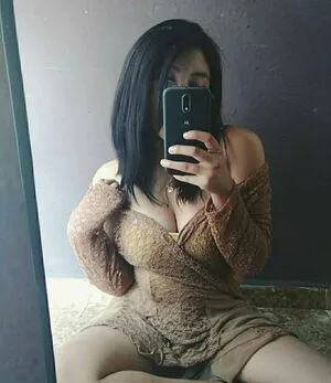 Lissaenz E OnlyFans Leaked Free Thumbnail Picture - #9GXnFsbD78
