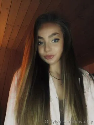 Livionly OnlyFans Leaked Free Thumbnail Picture - #4DYbgrdXB7