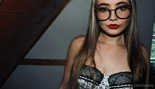 Livionly OnlyFans Leaked Free Thumbnail Picture - #9PV8GVO2Rm