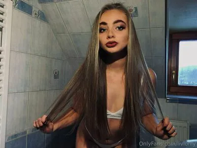 Livionly OnlyFans Leaked Free Thumbnail Picture - #BKKNRkLAiS