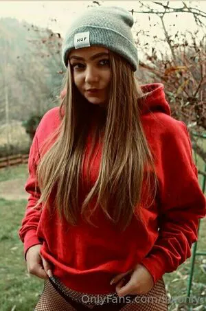 Livionly OnlyFans Leaked Free Thumbnail Picture - #Px6tcanlin