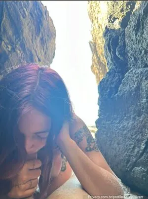 Liza Oliveira Thumbnail Picture