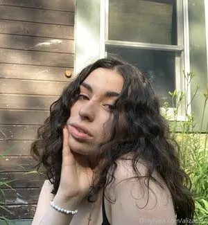 Lizaa OnlyFans Leaked Free Thumbnail Picture - #SQgCmj2tSp