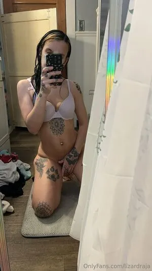 Lizardraja OnlyFans Leaked Free Thumbnail Picture - #6SbczBK64p