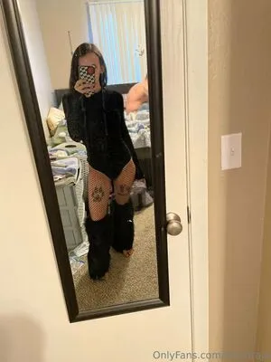 Lizardraja OnlyFans Leaked Free Thumbnail Picture - #AoJxnIzY2Q