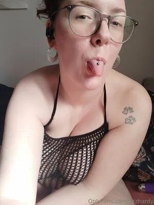 Lizzhardy OnlyFans Leaked Free Thumbnail Picture - #qDbDvAkE56