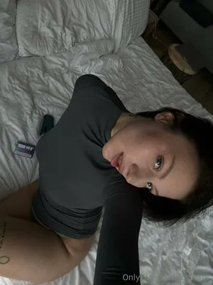 Lizzmurr OnlyFans Leaked Free Thumbnail Picture - #X5S7c9G9Or