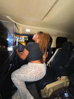 Lizzo OnlyFans Leaked Free Thumbnail Picture - #fmKU05KtsS