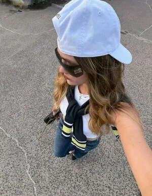 Lizzy Greene OnlyFans Leaked Free Thumbnail Picture - #lbiRmECRIP