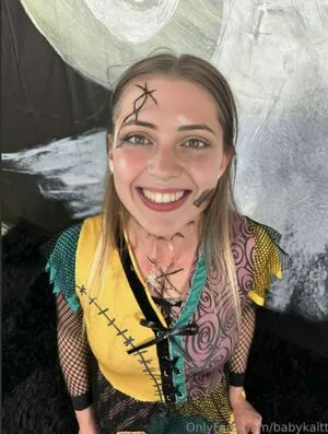 Lizzy Mcalpine OnlyFans Leaked Free Thumbnail Picture - #PD98advQM8