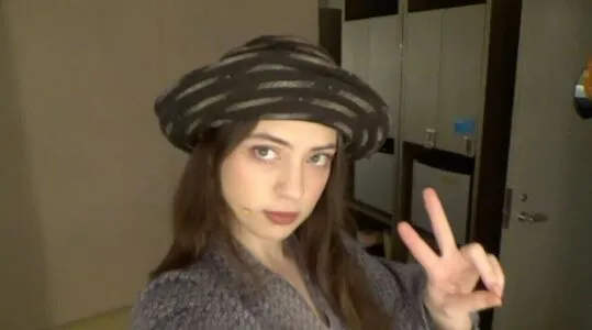 Lizzy Mcalpine OnlyFans Leaked Free Thumbnail Picture - #fGHkTAKfFu
