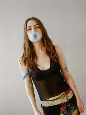 Lizzy Mcalpine OnlyFans Leaked Free Thumbnail Picture - #zQCLWcqLZ6