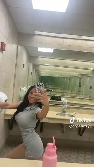 lizzywurst OnlyFans Leaked Free Thumbnail Picture - #GZTKc6m9ot
