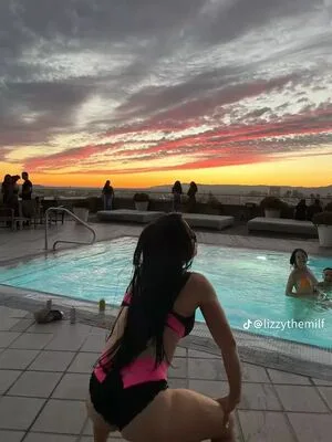 lizzywurst OnlyFans Leaked Free Thumbnail Picture - #GuDad2E9CH