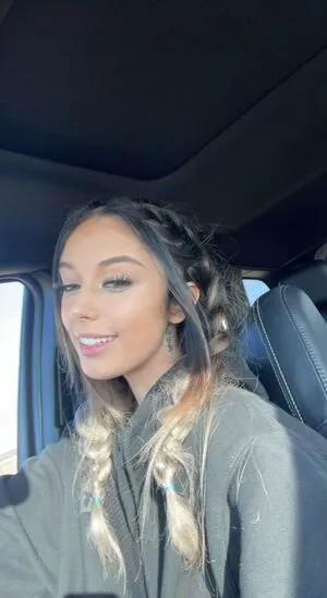 Llolallust Thumbnail Picture
