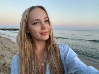 Llttlesun OnlyFans Leaked Free Thumbnail Picture - #yZQf1C4aDf