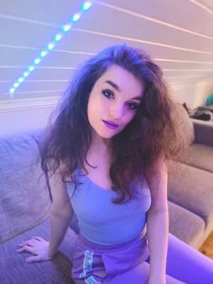Loglady Thumbnail Picture