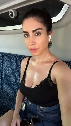 Lola Ameri OnlyFans Leaked Free Thumbnail Picture - #mdAppnFjfj