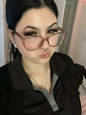 Lolabunny555 Thumbnail Picture