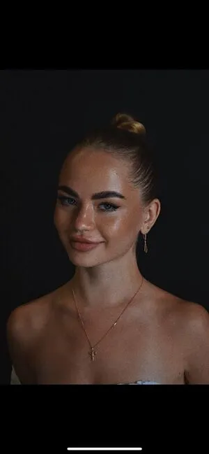 Lolasfantasystore Thumbnail Picture