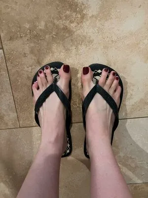 Lolasoftsoles OnlyFans Leaked Free Thumbnail Picture - #8coADysfm4