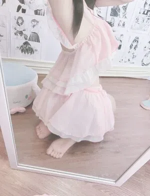 Lolinekomeow Thumbnail Picture
