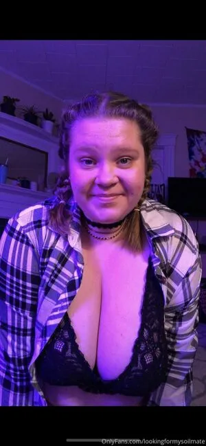 Lookingformysoilmate OnlyFans Leaked Free Thumbnail Picture - #p83hUpvB02