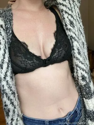 Lookitsgrace OnlyFans Leaked Free Thumbnail Picture - #V5HCU5mK24