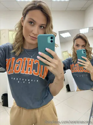 Loreleisecrets Thumbnail Picture