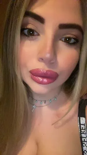 Lorena C OnlyFans Leaked Free Thumbnail Picture - #9p1Hk2BAlN